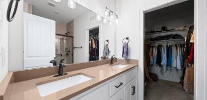 10715 N Fisk Avenue, Kansas City, MO 64154