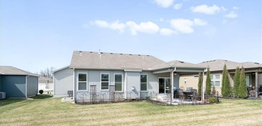 10715 N Fisk Avenue, Kansas City, MO 64154