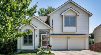 7833 N Strathbury Avenue, Kansas City, MO 64151