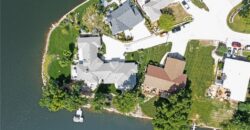 223 NW North Shore Drive, Lake Waukomis, MO 64151