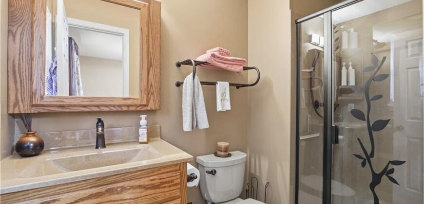 6494 Delta Avenue, Kansas City, MO 64151