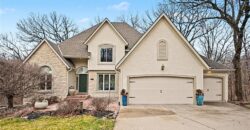 5529 Sleepy Hollow Drive, Parkville, MO 64152
