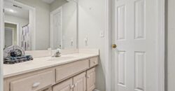 5529 Sleepy Hollow Drive, Parkville, MO 64152