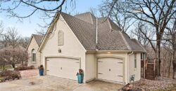 5529 Sleepy Hollow Drive, Parkville, MO 64152