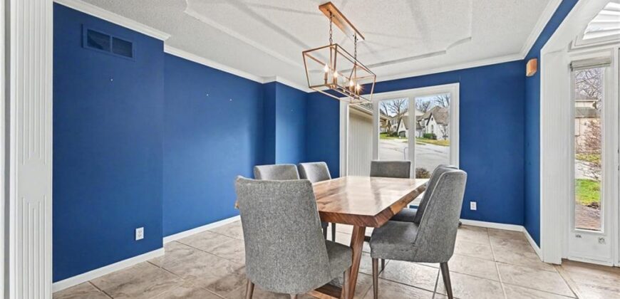 5529 Sleepy Hollow Drive, Parkville, MO 64152