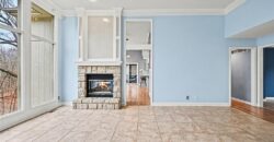 5529 Sleepy Hollow Drive, Parkville, MO 64152