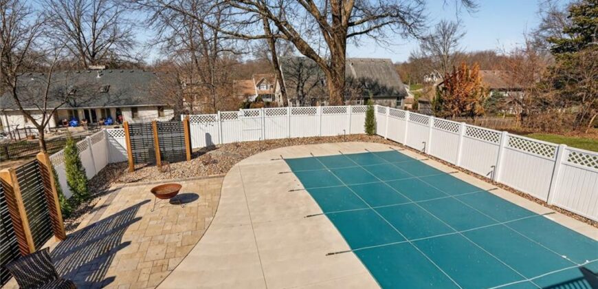 8206 NW Miami Street, Weatherby Lake, MO 64152