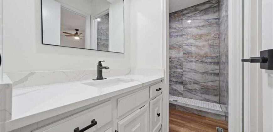 5761 N Anita Avenue, Kansas City, MO 64151