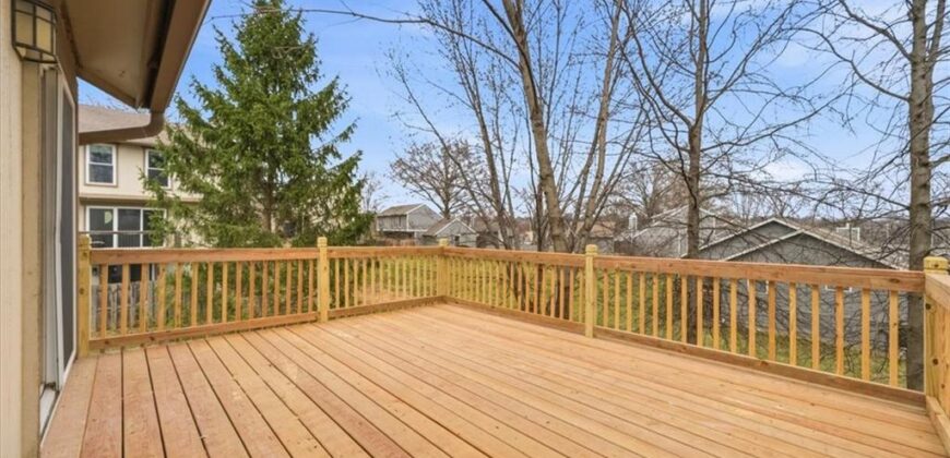 5761 N Anita Avenue, Kansas City, MO 64151