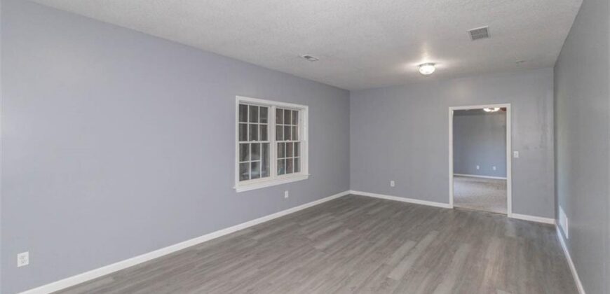 5990 Z Highway, Edgerton, MO 64444