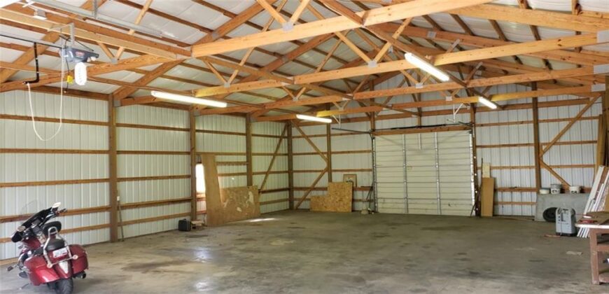 5990 Z Highway, Edgerton, MO 64444