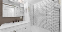 6 W 12th Street, Parkville, MO 64152