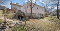 6 W 12th Street, Parkville, MO 64152