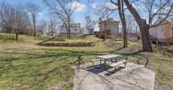 6 W 12th Street, Parkville, MO 64152