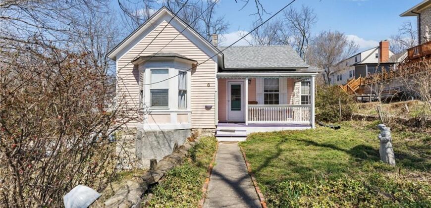 6 W 12th Street, Parkville, MO 64152