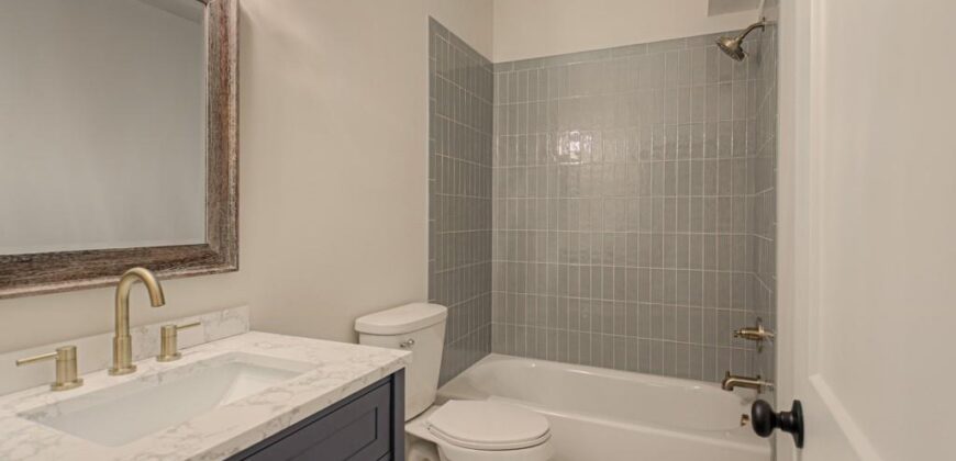 4725 NE Winn Road, Kansas City, MO 64117