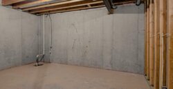 4725 NE Winn Road, Kansas City, MO 64117