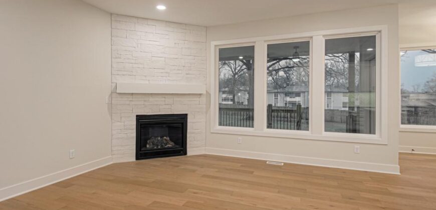 4725 NE Winn Road, Kansas City, MO 64117