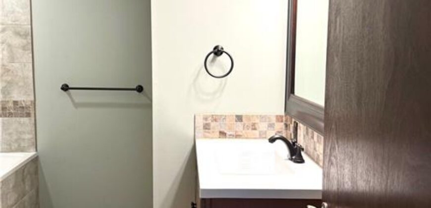 1508 Hale Avenue, Platte City, MO 64079