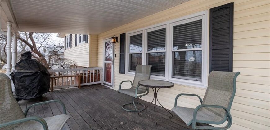 1903 NE 65th Street, Gladstone, MO 64118