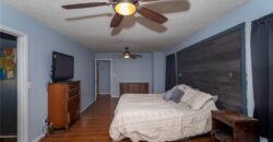 1903 NE 65th Street, Gladstone, MO 64118