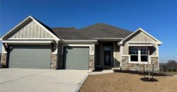 13735 NW 70th Street, Parkville, MO 64152