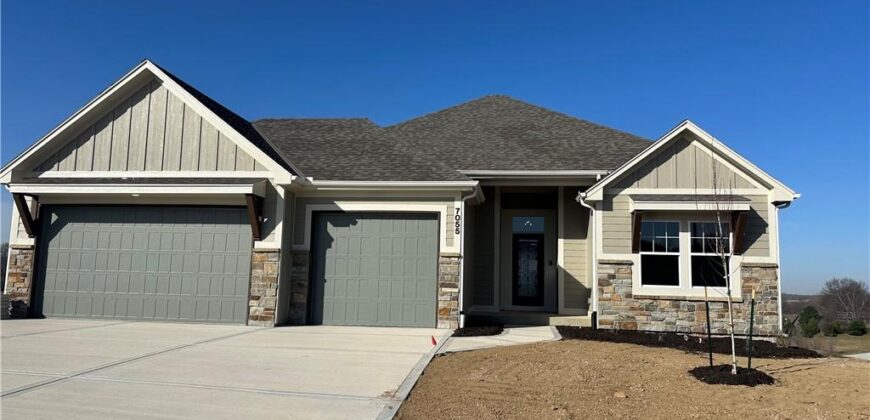 13735 NW 70th Street, Parkville, MO 64152