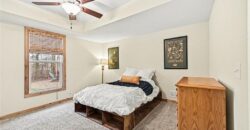 9621 N Adrian Avenue, Kansas City, MO 64154