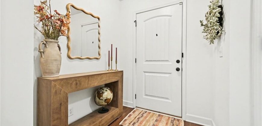 9621 N Adrian Avenue, Kansas City, MO 64154