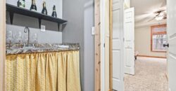 9621 N Adrian Avenue, Kansas City, MO 64154