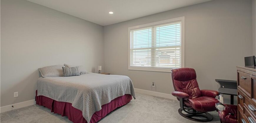13504 Oakridge Drive, Kearney, MO 64060