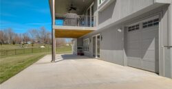 13504 Oakridge Drive, Kearney, MO 64060