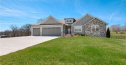 13504 Oakridge Drive, Kearney, MO 64060