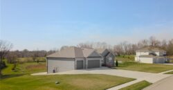 13504 Oakridge Drive, Kearney, MO 64060