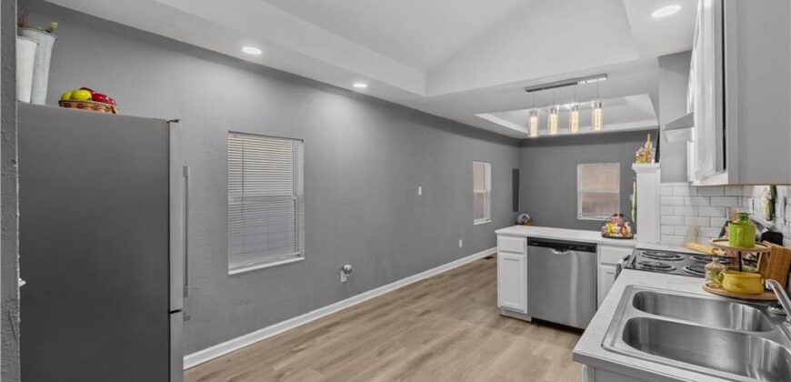2611 NE Ingram Street, Avondale, MO 64117
