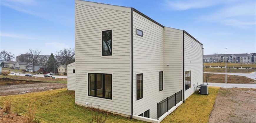 2614 NW 84th Terrace, Kansas City, MO 64154