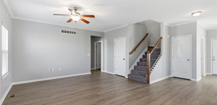 11020 N Jefferson Street, Kansas City, MO 64155