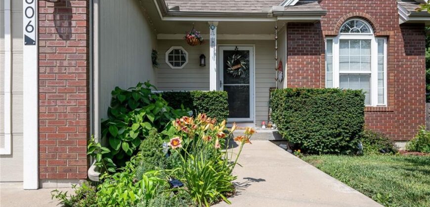 606 Briar Lane, Kearney, MO 64060