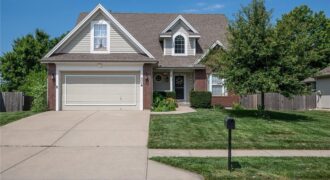 606 Briar Lane, Kearney, MO 64060