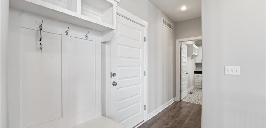 11300 N Michigan Avenue, Kansas City, MO 64155