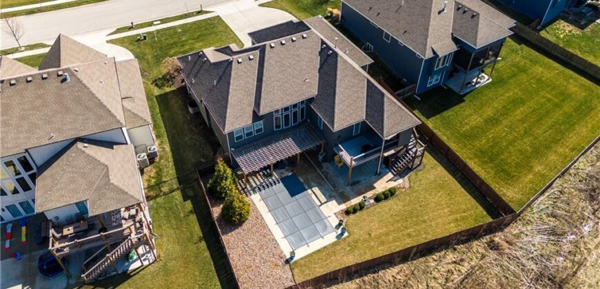 11300 N Michigan Avenue, Kansas City, MO 64155