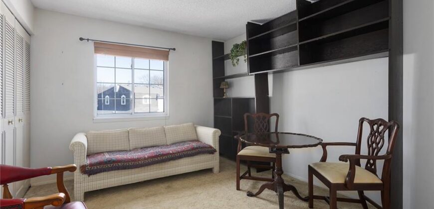 7137 NW Winter Avenue, Kansas City, MO 64152
