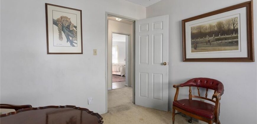 7137 NW Winter Avenue, Kansas City, MO 64152