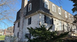 7137 NW Winter Avenue, Kansas City, MO 64152