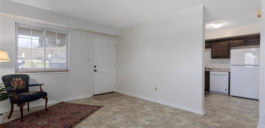 7137 NW Winter Avenue, Kansas City, MO 64152