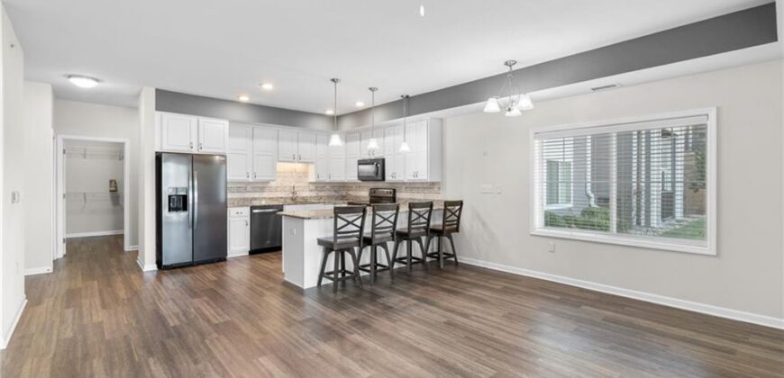 2651 NW Barry Road, Kansas City, MO 64154
