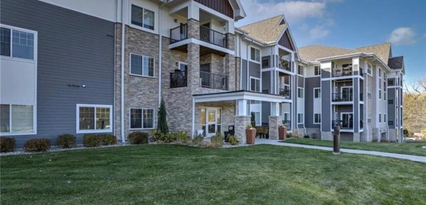2651 NW Barry Road, Kansas City, MO 64154