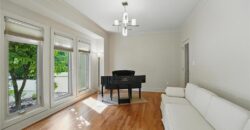6112 N Mattox Road, Kansas City, MO 64151