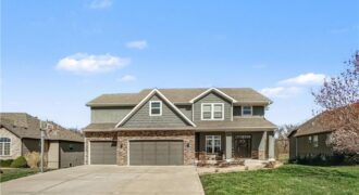 600 Rock Bridge Court, Smithville, MO 64089