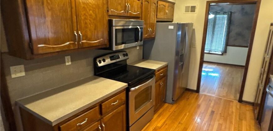 1524 NE 99TH Street, Kansas City, MO 64155